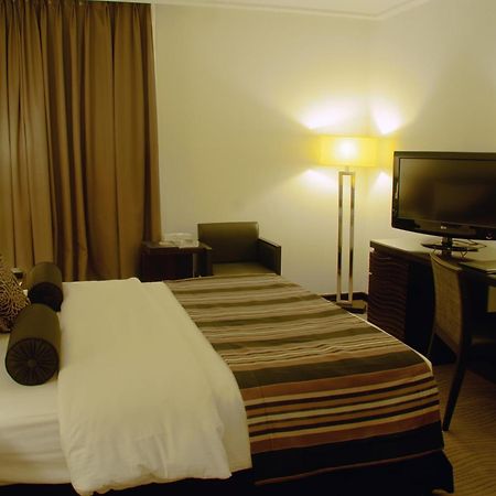 Amman Airport Hotel Al Qastal Zewnętrze zdjęcie