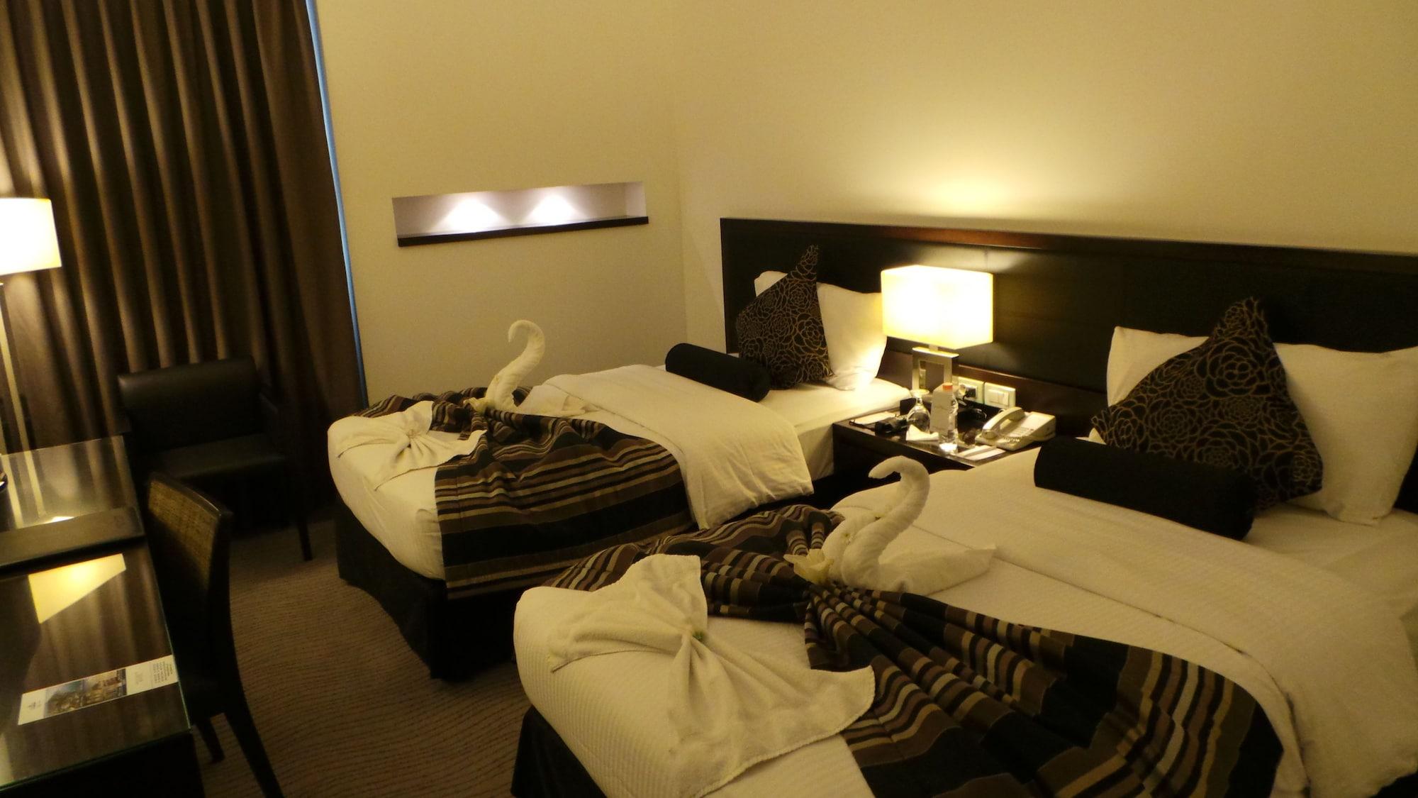Amman Airport Hotel Al Qastal Zewnętrze zdjęcie