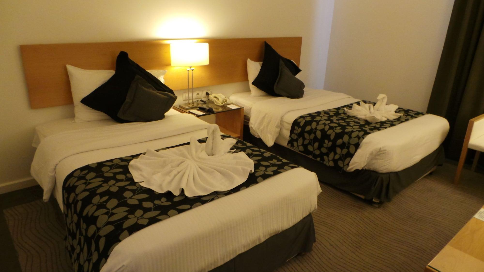Amman Airport Hotel Al Qastal Zewnętrze zdjęcie