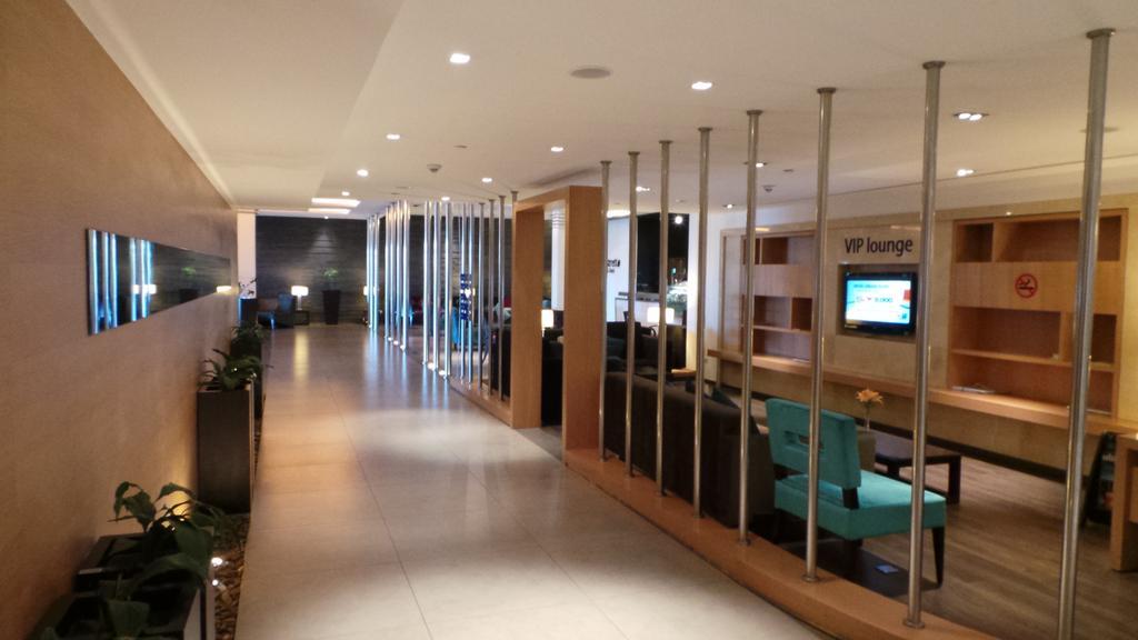 Amman Airport Hotel Al Qastal Zewnętrze zdjęcie